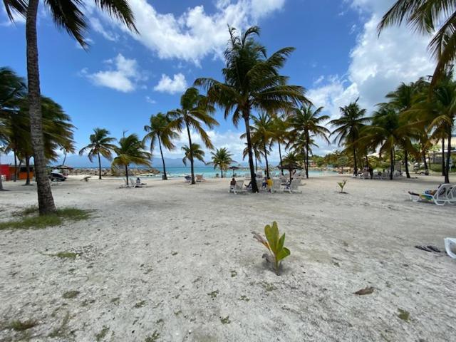 Bonheur A La Residence Savane Le Gosier  Buitenkant foto